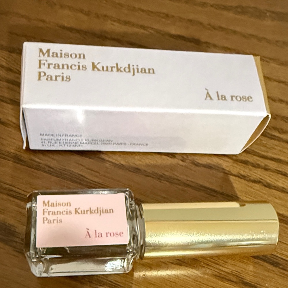 Maison Francis Kurkdjian À la Rose with Gold Cap